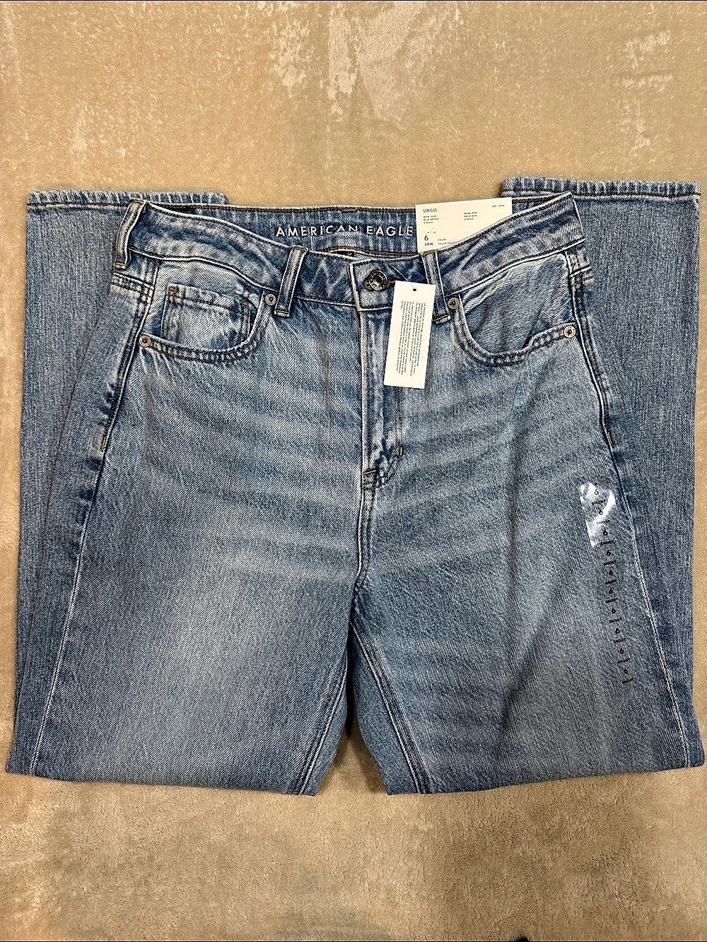 American Eagle Strigid Boot Cut Jeans in Blue Size 6 NWT